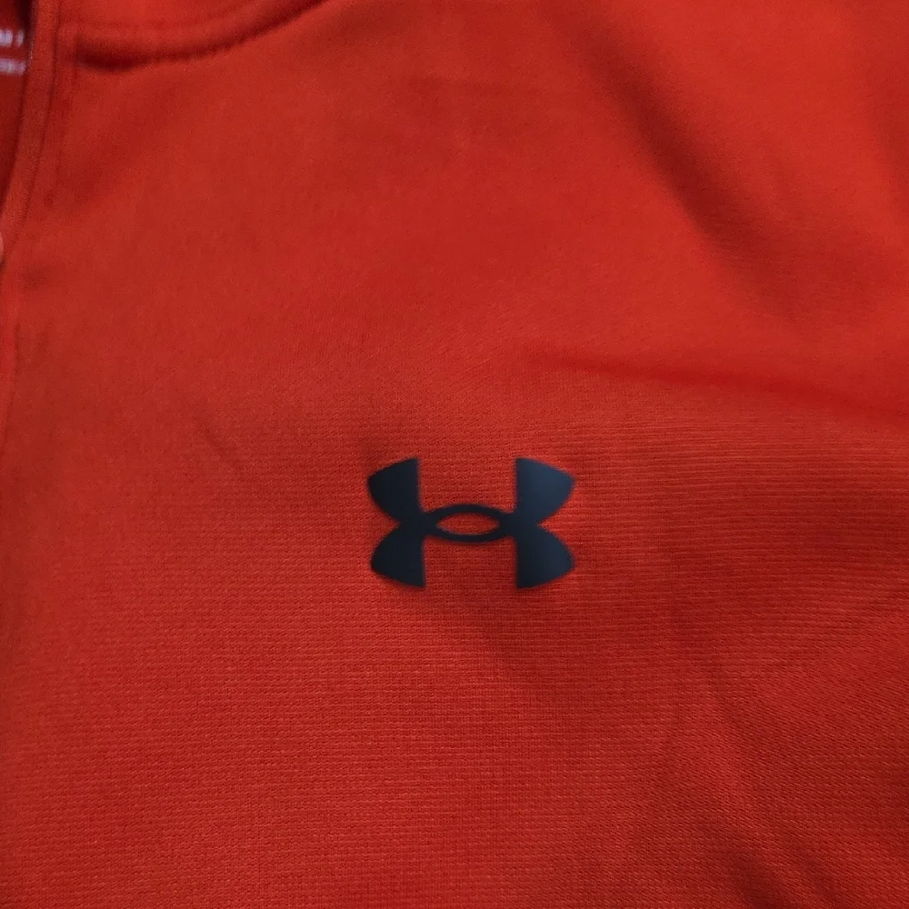 Under Armour excellent